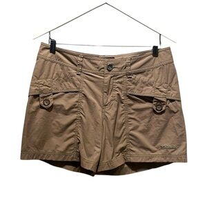 Marmot Women’s Ginny Trail Shorts 5” inseam khaki tan color Size 8
